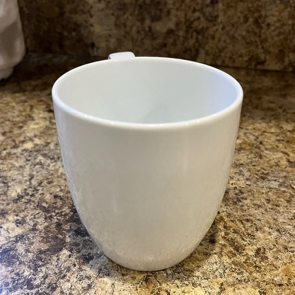 Crate&Barrel Classic White Mug Cup 16 oz.